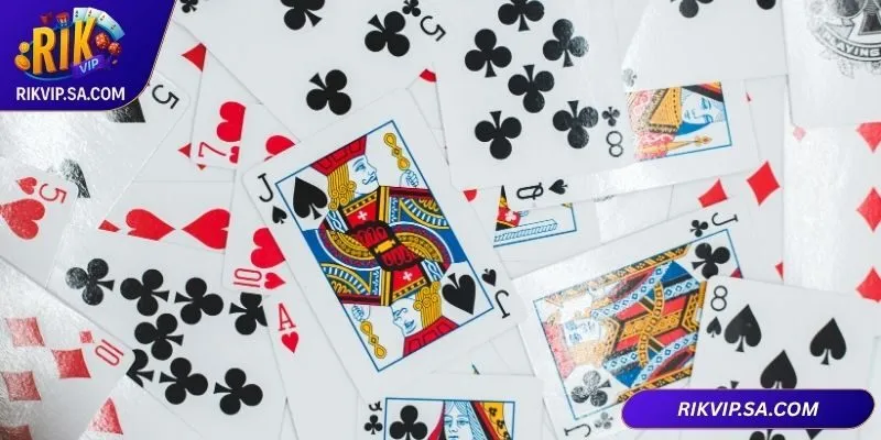 Lưu ý một vài vấn đề khi tham gia chơi game bài